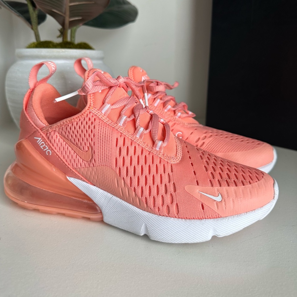 Nike Air Max 270